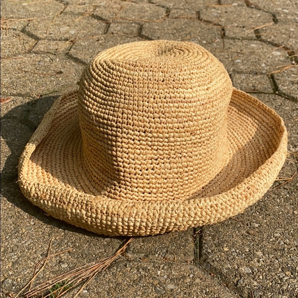 Sun hat!